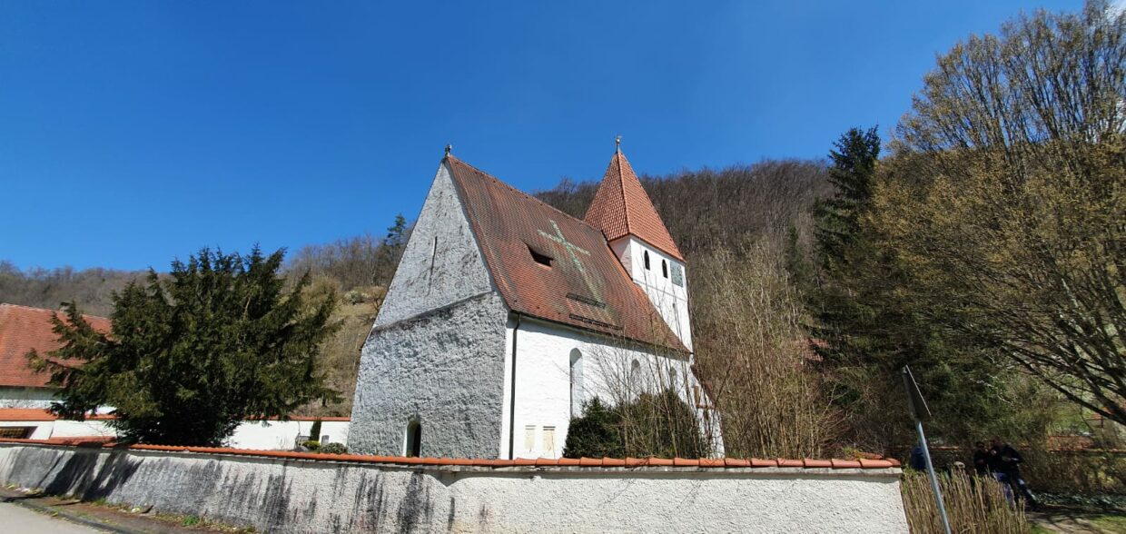 Kleines Lautertal bei Blaustein spiritofwandern.de